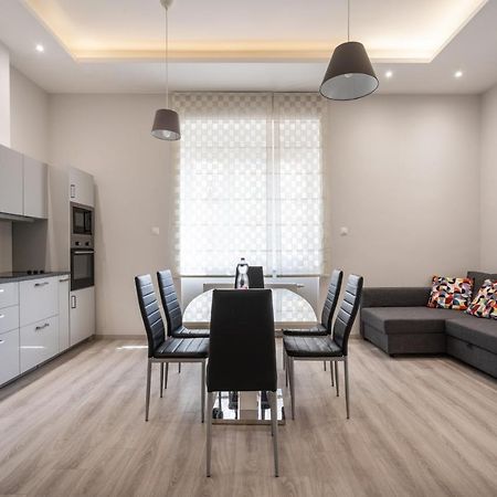 Cascade Corvin Apartment Budapest Ngoại thất bức ảnh