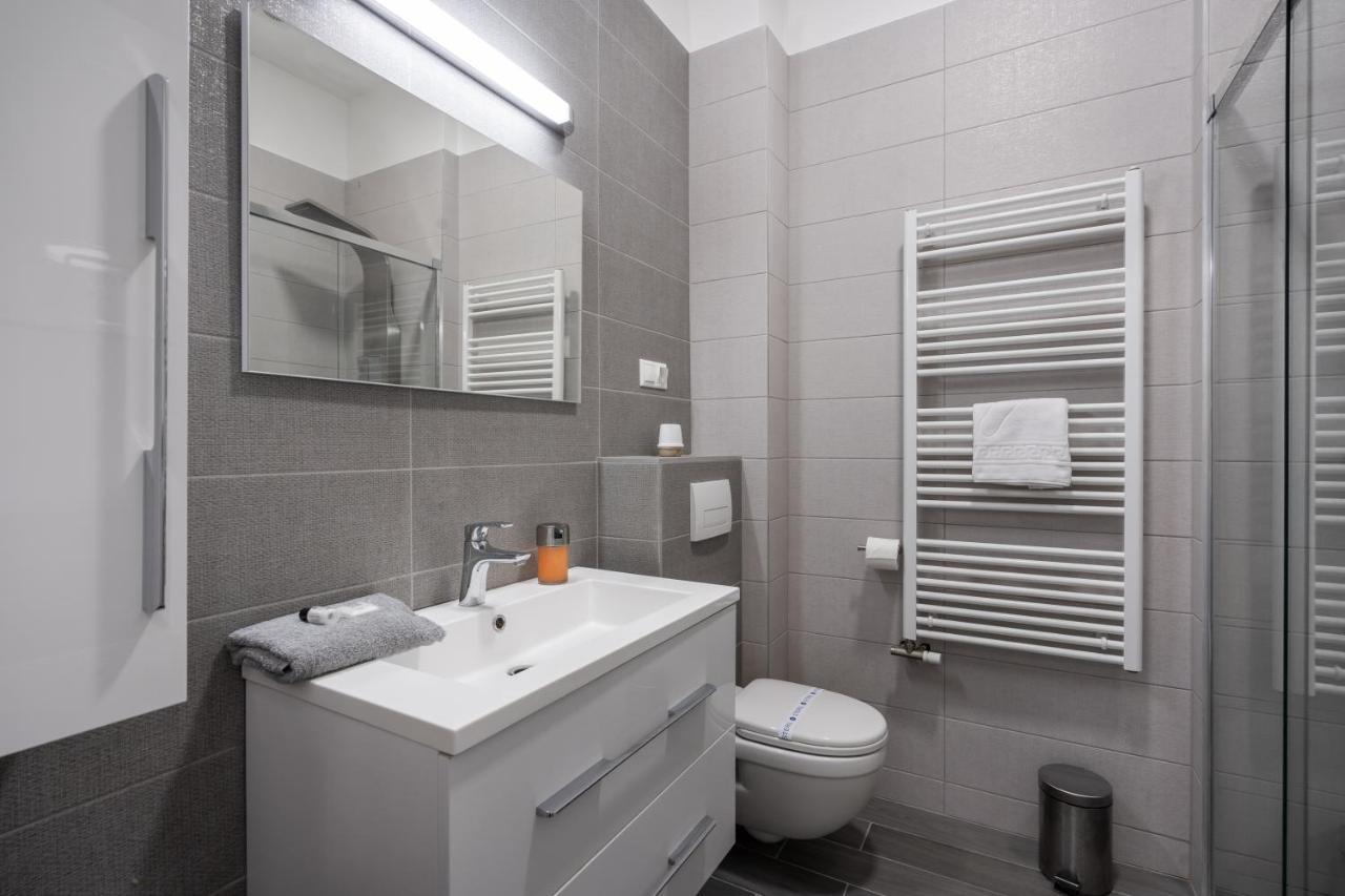 Cascade Corvin Apartment Budapest Ngoại thất bức ảnh