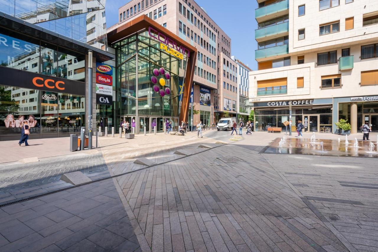 Cascade Corvin Apartment Budapest Ngoại thất bức ảnh