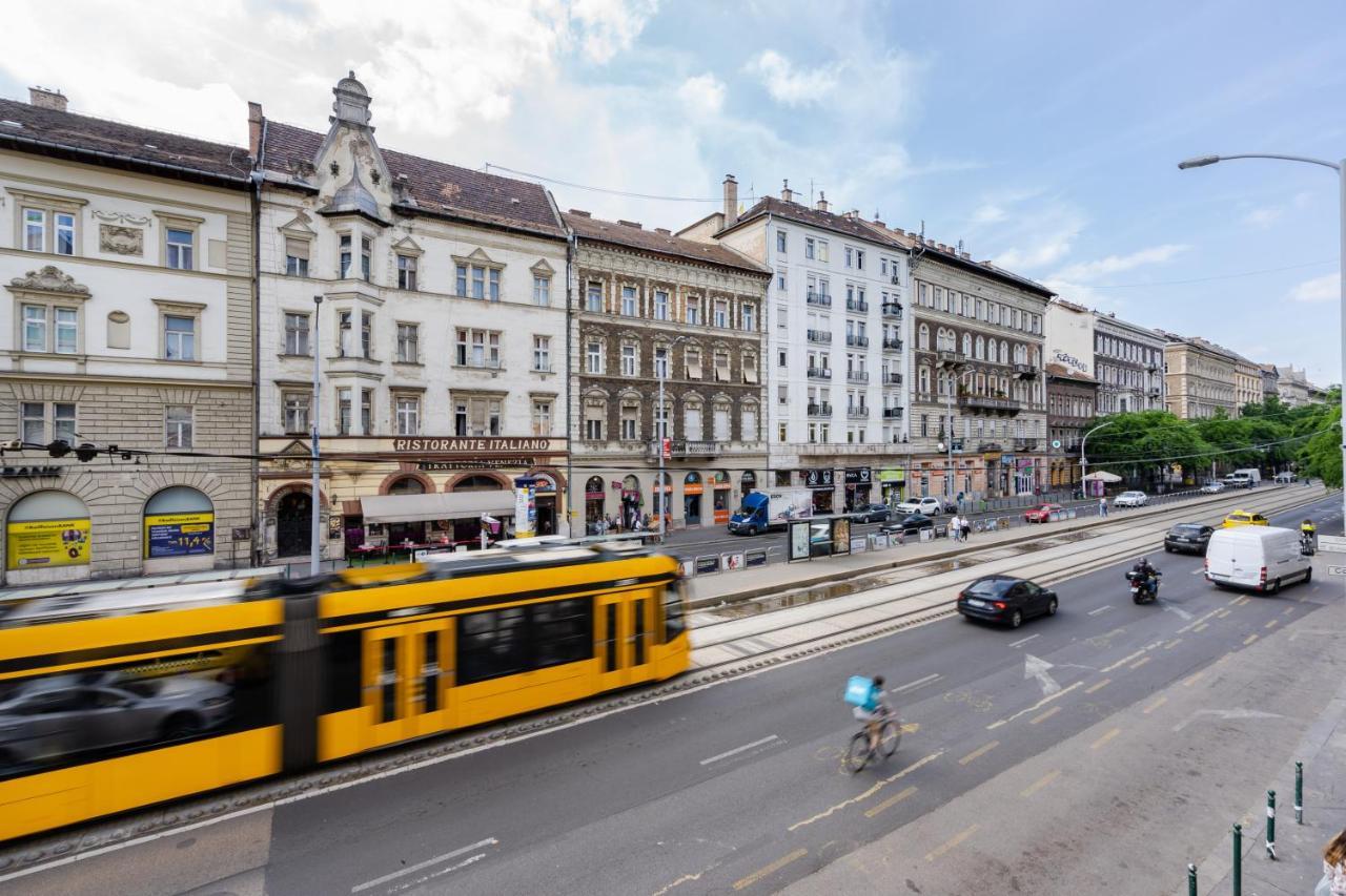 Cascade Corvin Apartment Budapest Ngoại thất bức ảnh