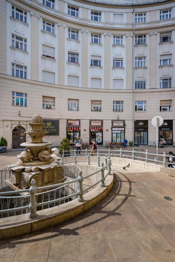 Cascade Corvin Apartment Budapest Ngoại thất bức ảnh